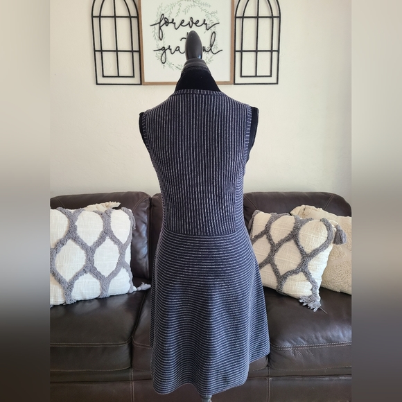 Theory‎ Randria Evian Stretch Wool Navy A-Line Stripe Dress Women's Size L - Picture 5 of 10